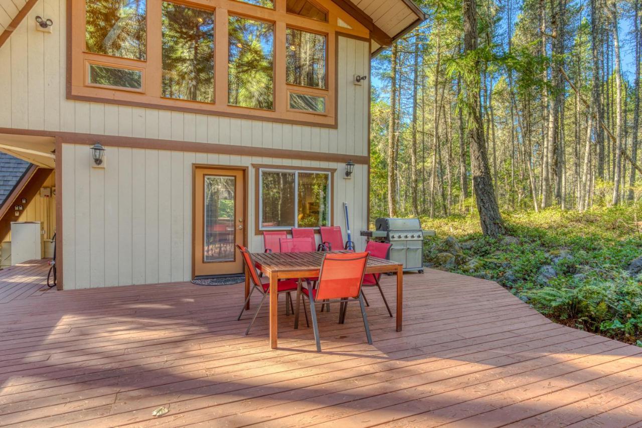 Villa Stone'S Throw Welches Exterior foto